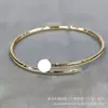 Pulseira Fina de Unha de Alto Padrão Banhada a Ouro com Diamantes nas Pontas, Pulseira de Casal, Espessamente Banhada a Ouro Rosa 18K, Luxo Leve, Estilo Europeu e Americano, Disponível para Dropshipping