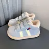 Populares Zapatos de Felpa 2025 de Caña Alta a Prueba de Frío y Cálidos con Velcro de Nicho Modernos Simples a la Moda Zapatos de Algodón para Mujer Versátiles