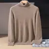 Nueva camiseta base de punto de cachemira para otoño e invierno, moderna, suave, cómoda, color liso, cuello alto, simple, color liso, para hombre