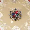 Broche Barroco Retro Broche de Cruz Exagerada Broche Moda Accesorios de Ropa Multifuncionales Stock al por Mayor
