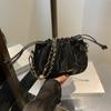 Bolso Pequeño de Cadena de Nicho Versátil para Mujer Bolso de Hombro de Alta Gama Moderno Bolso Cruzado tipo Cubo Estilo Coreano para Mujer