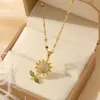Collar Versátil de Acero de Titanio con Zircón Micro-incrustado Estilo Coreano para Mujer, Nicho Elegante Clavícula, Accesorios Exquisitos y Versátiles