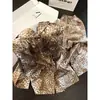Pijama de luxo leve, estampa de leopardo de alta qualidade para mulheres, nova coleção de outono, conjunto de calça longa e manga longa de seda gelada, loungewear de corte solto que também pode ser usado como roupa externa