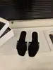 Sandalias Planas Francesas Pequeñas Plateadas Pantuflas de Malla Zapatos de Mujer Ropa Exterior 2025 Nuevas Sandalias de Suela Suave de Verano