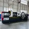 Torno Shenyang Cw61125X4000 Torno Ordinario con Diámetro de Agujero Grande para Alimentación Automática de Herramientas, Capaz de Torneado de Superficies Externas e Internas
