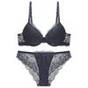 Comercio Exterior Transfronterizo Lencería Sexy de Escote Profundo para Busto Pequeño Sujetador Push-up Anti-Caída Año del Rata Conjunto de Sujetador de Encaje Rojo