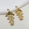 Brincos de Zircônia com Pingente Quadrado Vazado de Metal Estilo Coreano Retrô Design de Nicho Moda Versátil Brincos com Sensação de Alto Padrão