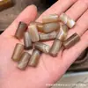 Colección de Colgante de Collar de Cuentas Dzi de Ágata Desgastada con Patrón de Herradura Infundido en Resina Taiwanés Estilo Xizang Accesorios DIY al por Mayor
