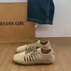 Novos Mocassins Estilo Primavera e Verão 2026, Foscos Retrô Bico Redondo Cadarço Vazado Planos Confortáveis Casuais para Mulheres