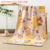 Toalla de Baño Grande de Algodón Puro Clase a Madre y Bebé Toalla de Baño de Gasa de Algodón Puro Toalla de Baño Bordada con Dibujos Animados Súper Suave Lavable a Máquina