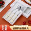 Cubiertos de Acero Inoxidable Juego de Tenedor Cuchara Cuchillo Lindo Queso Hogar Portátil Vajilla Nuevo traje Juego de Regalo de Tres Piezas