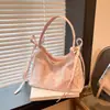Bolsa de Axila Casual Popular Nova Outono e Inverno com Laço Estilo Ballet Bolsa Tote de Grande Capacidade Bolsa de Ombro Bordada com Letras