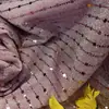 Tela de malla con lentejuelas cuadradas de rayas verticales doradas, tela con lentejuelas de cuentas brillantes, tela para falda de vestido formal de escenario en stock