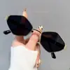 Óculos de Sol Metálicos Poligonais de Alta Qualidade com Proteção Solar, Óculos de Sol Retrô Europeus e Americanos Transfronteiriços, Óculos de Sol Femininos para Uso Externo