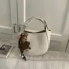 Bolsa de Mão Cesta com Padrão de Lichia Elegante e Simples para Mulheres, Novo Modelo 2026, Bolsa Tote Pequena para Trabalho, Bolsa Transversal para o Dia a Dia