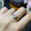 Anillo de piedra ópalo natural plata de ley incrustación estilo simple varios tamaños venta al por mayor de fábrica piedra principal 5mm tiembla