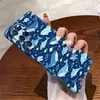 Venta Caliente en Shopee Dibujo Animado Ballena de Aguas Profundas Delfín Sensación de Alta Gama Funda Protectora GalaxyS26+ Orificio de Precisión Película Protectora para Teléfono