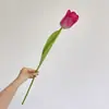 Rama Única Tulipán de Silicona Suave Decoración de Jardín Flor Artificial Arreglo Floral Flor de Plástico Sensación Tulipán Fabricante