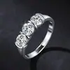 Anillo de Plata de Ley S925 Siete Princesas de Venta Caliente Transfronteriza, Lujo Ligero, Moda de Gama Alta, Anillo de Moissanita Siete Estrellas para Mujer, Apilable