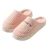 Pantuflas de algodón para mujer, pantuflas de interior de otoño e invierno para parejas, pantuflas de felpa para uso posparto, pantuflas de algodón cálidas, pantuflas de algodón antideslizantes para hombre