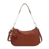 Bolsa Nicho de Alta Qualidade para Mulheres no Outono 2025 Nova Moda Bolsa Transversal de Ombro Único Axilar Bolsa Pequena Quadrada de Corrente Feminina