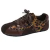 Diseño de Nicho Estampado de Leopardo Zapatillas de Entrenamiento Alemanas para Mujer Estilo Otoño/Invierno 2026 Suela Suave Fondo Plano Bloque de Color Zapatos Deportivos Zapatos de Moda Zapatos Versátiles Individuales