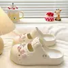 Nuevos Zuecos Retro Mary Jane de EVA de Verano para Mujer, Pantuflas Divertidas, Lindas, Casuales, Cómodas de Punta Cerrada para Uso en Exteriores