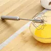 Batidor de huevos manual de acero inoxidable, mezclador doméstico para huevos y crema, herramienta para hornear, batidor de huevos giratorio para mezcla rápida