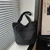 2026 Chegada Nova Bolsa Tote de Lona Feminina Casual Estilo Simples Grande Capacidade Bolsa de Ombro Único Versátil para o Dia a Dia Bolsa Grande