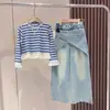 Conjunto de Otoño para Niñas 2025 Nuevo y Moderno Conjunto de Dos Piezas con Camiseta de Manga Larga y Jeans para Niñas Mayores