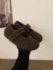 Sapatos Mary Jane para Roupas de Inverno Femininas 2025 Novo Estilo Lã de Cordeiro Sola Grossa Aumento Interno Sapatos de Pelo Sapatos Quentes com Forro de Lã