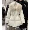 Yuyan Invierno Nueva Colección 26 Estilo Coreano Gama Alta Cuello de Zorro Cintura Ceñida Longitud Media Chaqueta de Plumas de Pato Blanco