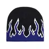 Chapéu de Tricô Jacquard com Estampa de Chamas Transfronteiriço Outono e Inverno Europeu e Americano Chapéu Curto de Lã para Esqui Proteção para Orelhas Sem Aba Chapéu para Frio Masculino