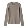 Camiseta básica de punto de seda de morera y cachemira en stock para otoño e invierno, corte ajustado, cuello redondo, agradable para la piel, de manga larga, suéter interior de lana de lujo ligero