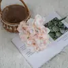 Simulación hortensia de cinco cabezas ramo artificial flor falsa modelado de diseño de lugar flores de boda arreglo floral guía de camino flor de seda al por mayor