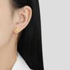 Estilo Coreano Nicho Novo Estilo Meio Lado Laser Coração Trevo de Quatro Folhas Fio de Orelha Moda Feminina Personalizado Brincos de Aço Titânio