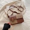 Bolsa feminina 2024 outono e inverno nova moda coreana bolsa mensageiro casual moda cor combinando design senso bolsa de axila