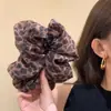 Estilo Coreano Tecido Suave com Estampa de Leopardo Presilha Banana Plissada Presilha Vertical Firme Atmosfera Preguiçosa Parte de Trás da Cabeça Coque de Cabelo Acessório de Cabelo
