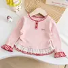 Camiseta de encaje para niña, estilo coreano, nueva colección primavera-otoño, con cuello Peter Pan a cuadros, botones, capa interior elegante para bebé, top de manga larga