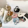Bolsa Sela Simples Portátil Estilo Francês Feminina 2025 Nova Versátil Padrão Lichia Bolsa Platina Bolsa Transversal Fashion