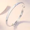 Yilu Te Tiene 999 Plata Pura Brazalete de Astas de Empuje y Tirón para Mujer, Estilo Joven Versátil de Nicho Brazalete de Plata de Ley para Novia