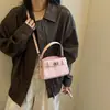 2026 Bolsa Transversal Feminina Elegante e Versátil com Toque de Luxo, Padrão Crocodilo, Bolsa de Mão de Grande Capacidade, Nova Bolsa Kelly Horizontal