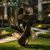 Fabricante de Escultura de Espejo Irregular de Acero Inoxidable Oficina de Ventas al Aire Libre Gran Paisaje Metálico Adorno de Jardín Hotel