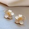 Aretes Largos con Borla de Flor 2024 Nuevo Estilo Caliente Nicho de Gama Alta Pendientes para Mujer de Lujo Ligero Elegantes