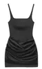 Nova Roupa Feminina de Outono e Inverno, Estilo Francês Sexy com Decote Quadrado, Sem Mangas, Justa ao Corpo, Amarração na Cintura, Vestido Curto Midi Colete