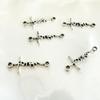 Colgante Antiguo de Plata Símbolo Inglés Doble Agujero DIY Accesorios de Joyería de Aleación Collar Pulsera Venta Caliente Transfronteriza Colgante