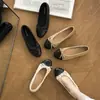 Zapatos de tacón bajo de un solo color con bloques de color estilo Chanel, rombos y lazo para mujer 2026, suela suave, cómodos, versátiles, no cansan los pies, zapatos de tacón para ir al trabajo
