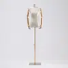 Hombro caído hombro ancho modelo femenino soporte estilo coreano tienda de ropa coreana soporte de exhibición accesorio de modelo femenino ventana medio cuerpo