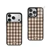Funda de Teléfono Retro a Cuadros para Dachshund de Gama Alta de Nicho para Apple 18promax Apple Agujero Grande Funda Protectora de Cáscara Dura