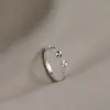 Anillo de Trébol de Cuatro Hojas para Coche de la Suerte para Mujer Diseño de Nicho Ins Estilo Coreano Sistema Mori Simple de Gama Alta Versátil Anillo para el Dedo Índice